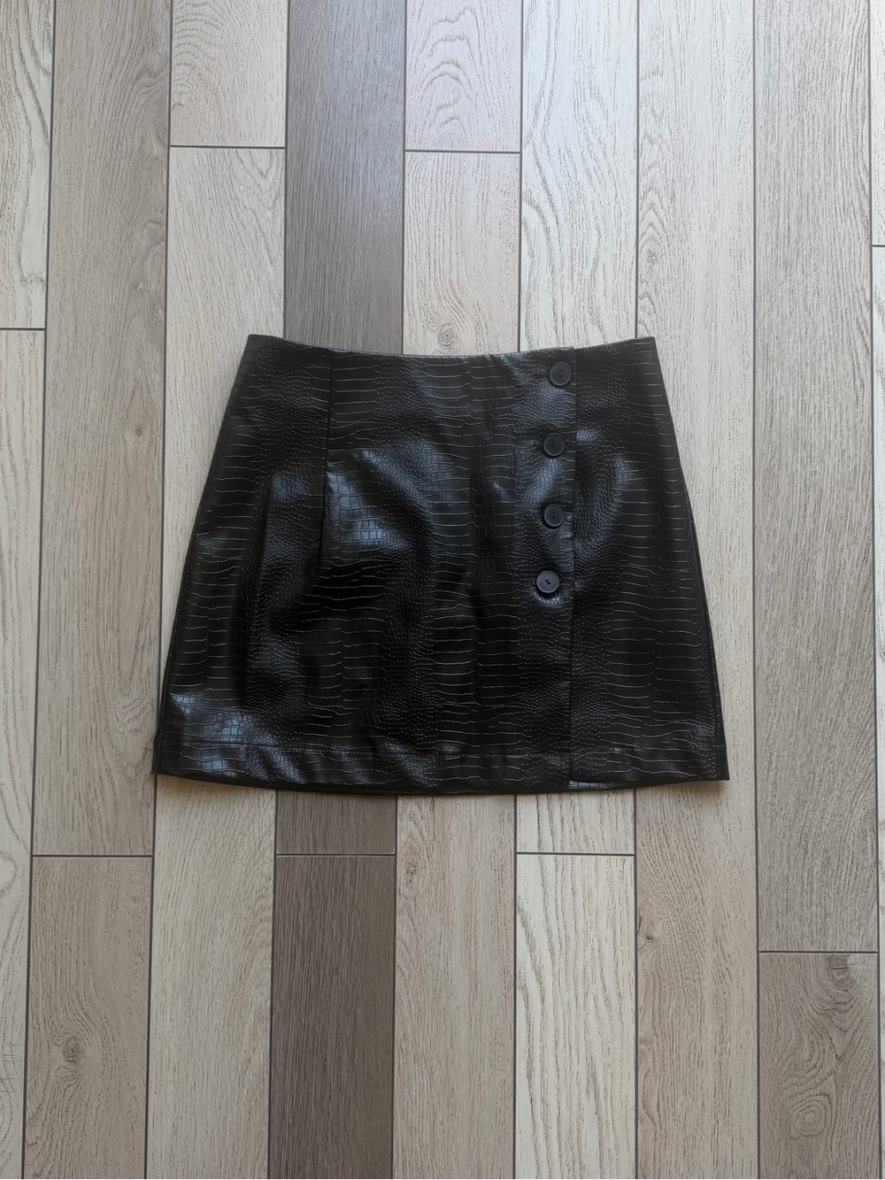 Commense Black Faux Croc Mini Skirt with Side Buttons S